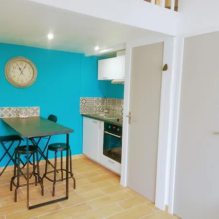 Maisonnette Proche Du Marin لوسات