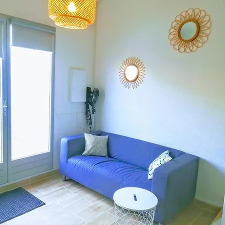 Maisonnette Proche Du Marin