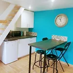 Maisonnette Proche Du Marin *