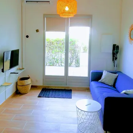 Maisonnette Proche Du Marin 度假居